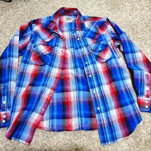 Size youth med Cinch button up shirt